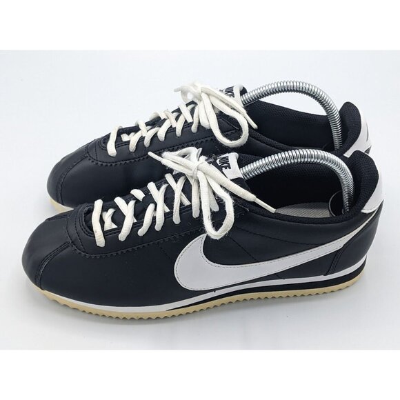 Nike Classic Cortez 807471-010 Black White Leather Sneaker Women's Size 9 US - Picture 4 of 9